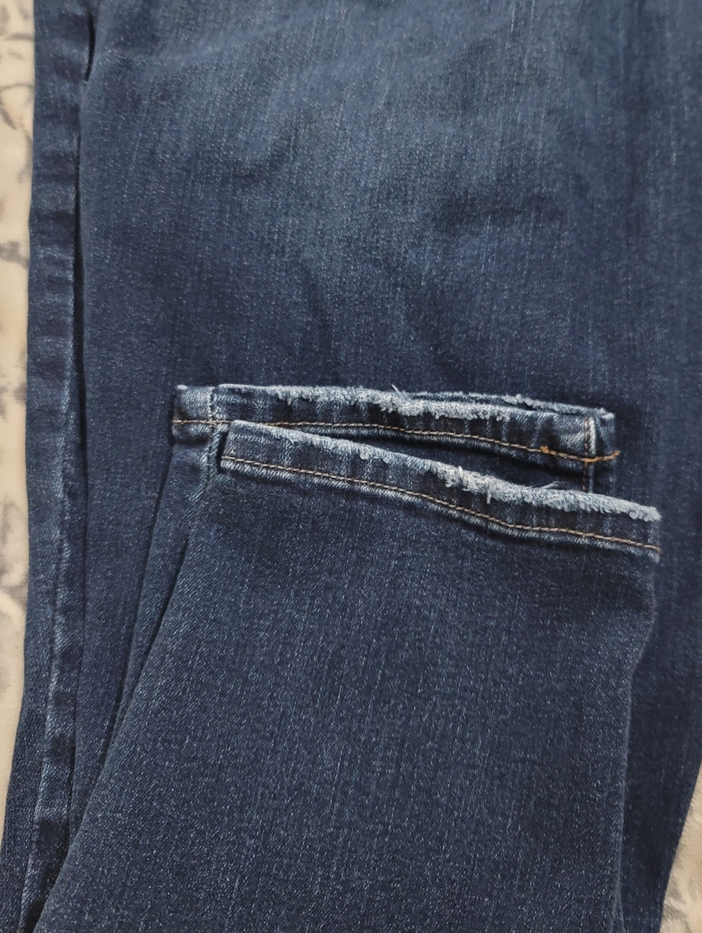 Universal Thread Women's Slim Straight Blue Jeans Size 16 / 38 - Picture 5 of 6